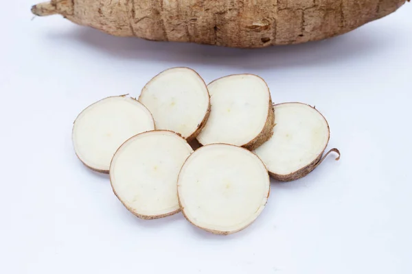 Cassava Białym Tle — Zdjęcie stockowe
