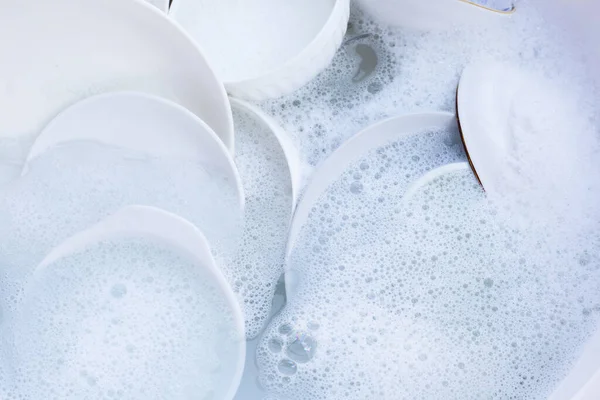 Dishes Bowls Water Bubbles Dishwashing Liquid —  Fotos de Stock