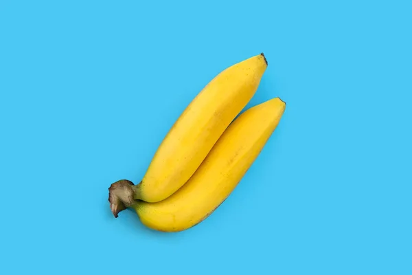 Fruta Del Plátano Sobre Fondo Azul — Foto de Stock