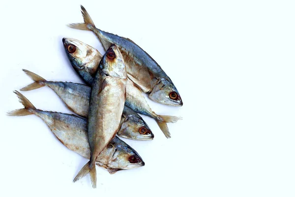Gezouten Vis Witte Achtergrond — Stockfoto