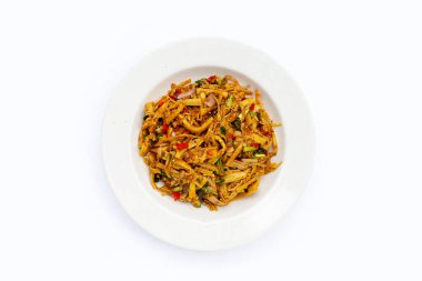 Baharatlı bambu salatası. Tayland yemeği.