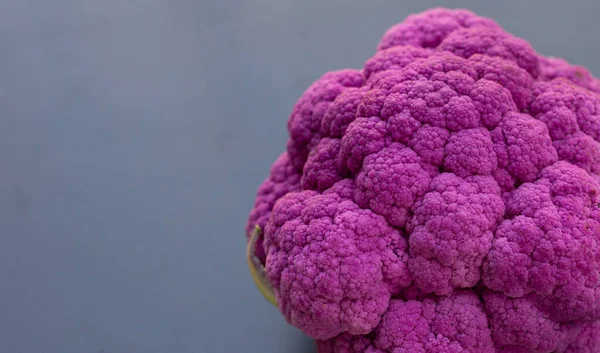 Purple Cauliflower Dark Background — Stock Photo, Image