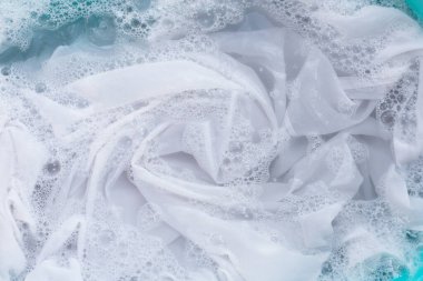 Yıkamadan önce bezi ıslat, beyaz bez.