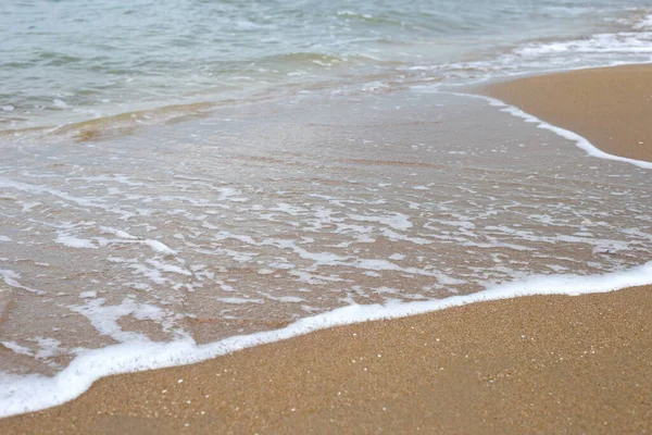 Kum Deniz Dalgası Yaz Plajı — Stok fotoğraf