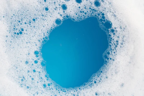 Burbuja Espuma Detergente Agua Fondo Azul Jabón Sud — Foto de Stock