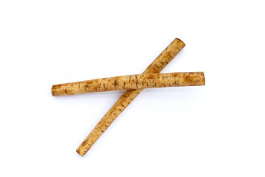 Beyaz arkaplanda Burdock Kökü (Gobo).