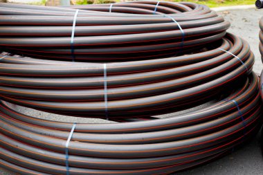 Su kaynağı veya elektrik kanalı için HDPE borusu