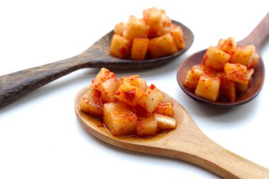 Daikon Kimchi. Lezzetli ve baharatlı.