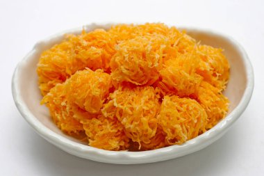 Tayland çıtır çıtır tatlı yumurta ipliği (Foi Thong Krob)