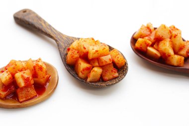 Daikon Kimchi. Lezzetli ve baharatlı.