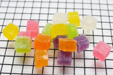 Renkli çıtır jöle. Thai tatlı tatlı tatlı