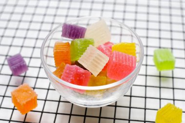 Renkli çıtır jöle. Thai tatlı tatlı tatlı