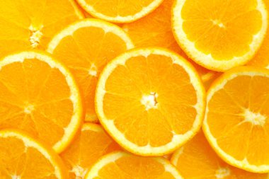 Taze portakal, yüksek C vitamini.