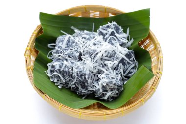 Siyah hindistan cevizli tatlı puding. Tayland Tatlıları.