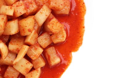 Daikon Kimchi. Lezzetli ve baharatlı.