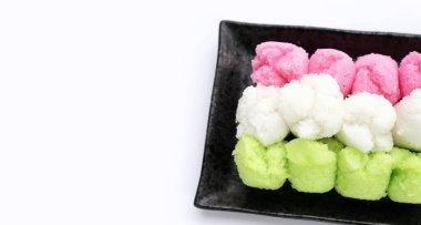 Khanom Pui Fai (Tayland usulü kek))