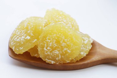 Buharda pişirilmiş manyok keki. Tayland tatlısı