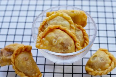 Mini körili börek. Tayland tatlısı