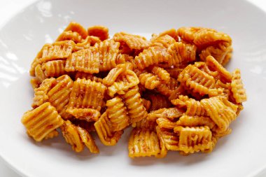 Klong Klang Krob, Tayland karamelli cips tatlı tatlı