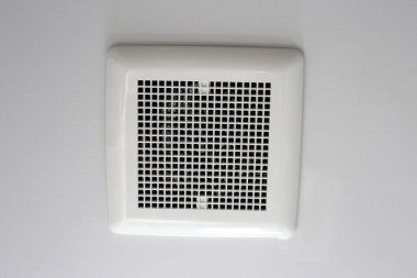 Tavan vantilatörü. Banyo egzoz vantilatörü.