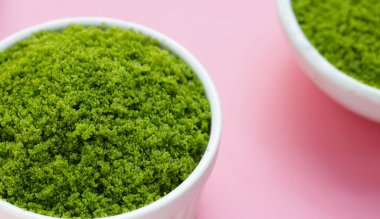 Wolffia globosa veya bataklık yosunu, su yemeği