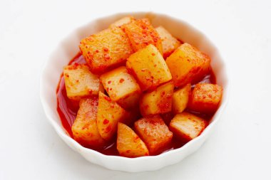 Daikon Kimchi. Lezzetli ve baharatlı.