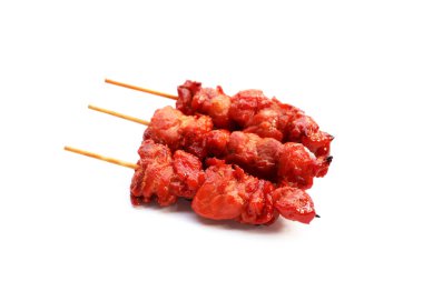 Tayland usulü ızgara tavuk. Tayland tavuk şişi sokak yemeği.