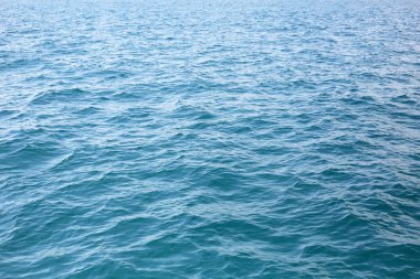 Yaz zamanı, güzel mavi deniz