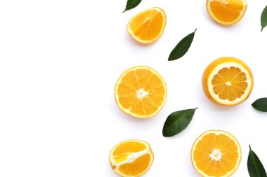 Taze portakal, yüksek C vitamini.