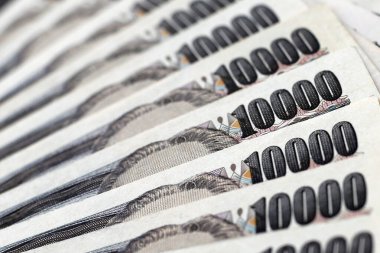 On bin Yen, Japon Yen Notları