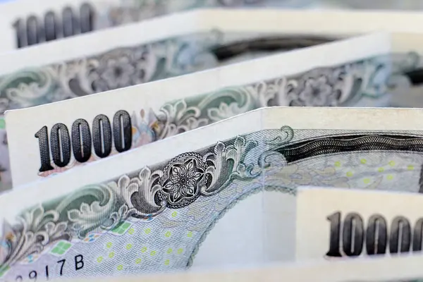 On bin Yen, Japon Yen Notları