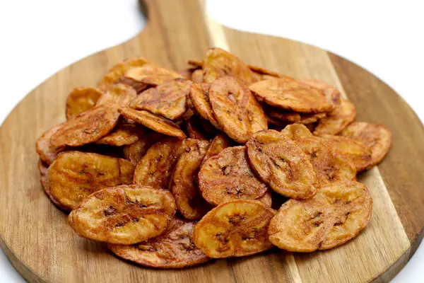 Çıtır muz cipsi. Meyve çerezi.