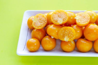 Taze bektaşi üzümü pelerini. Lezzetli tropikal meyve