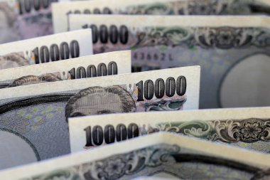 On bin Yen, Japon Yen Notları