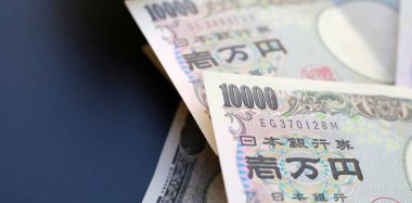 On bin Yen, Japon Yen Notları