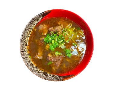 Erişte çorbası. Tayvan usulü Çin yemeği.