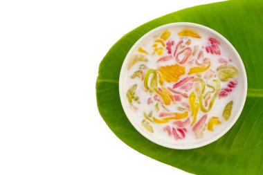 Hindistan cevizi sütlü Tayland tatlısı.