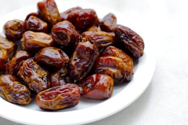 Hurma veya hurma ağaçları