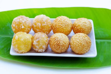 Tayland yemeği, kızarmış fasulye dolması.