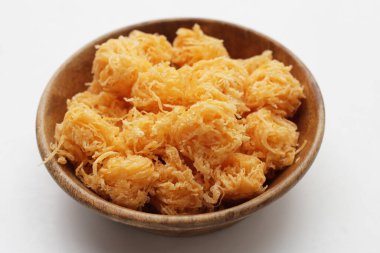 Tayland çıtır çıtır tatlı yumurta ipliği (Foi Thong Krob)