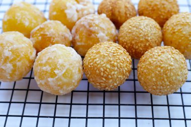 Tayland yemeği, kızarmış fasulye dolması.