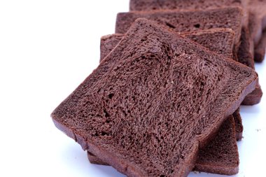 Tam buğday, çikolatalı ekmek dilimleri