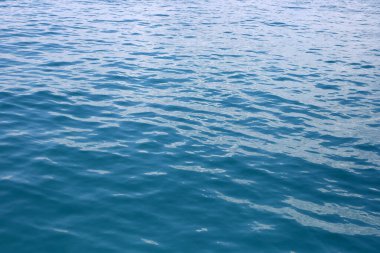 Yaz zamanı, güzel mavi deniz