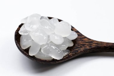 Şerbetli şeker çekirdeği