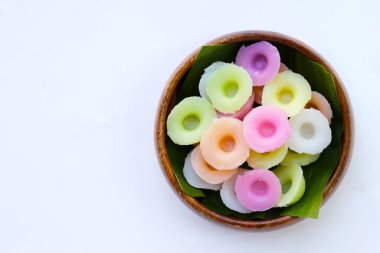 Çiçekli pirinç kekleri (Kanom Nam Dok Mai) Tayland tatlıları