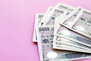 On bin Yen, Japon Yen Notları