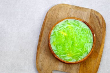 Hindistancevizi sütlü erişteli tatlı