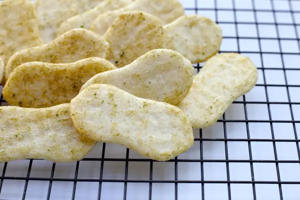 stock image Japanese rice crackers with nori seaweed