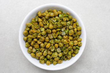 Yeşil kavrulmuş tuzlu, yeşil bezelye.