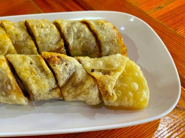 Taiwan food, Pancake beef roll